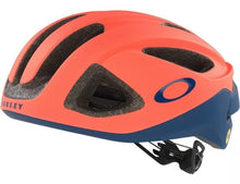 Cargar imagen en el visor de la galería, Casco Oakley ARO3 Mips