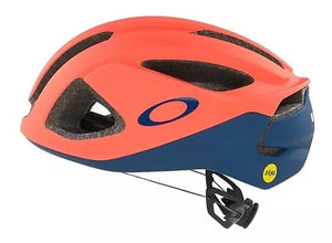 Casco Oakley ARO3 Mips