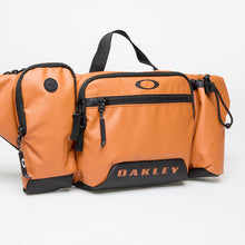 Cargar imagen en el visor de la galería, Mochila Oakley Road Trip RC Beltbag One Size